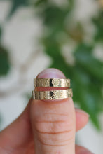 Load image into Gallery viewer, 14k Gold Filled Daisy Band