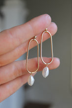 Load image into Gallery viewer, 14k Gold Filled Dangly Pearl Earrings
