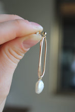 Load image into Gallery viewer, 14k Gold Filled Dangly Pearl Earrings
