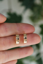 Load image into Gallery viewer, Gold Filled Daisy *Mini* Half Hoops
