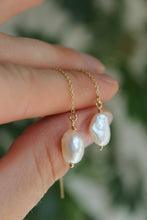 Load image into Gallery viewer, 14k Gold Fill + Pearl Threader Earrings

