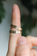 Load image into Gallery viewer, 14k Gold Filled Daisy Band
